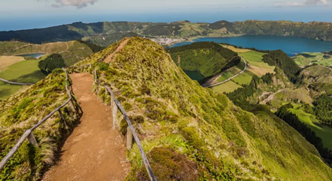Walking track Sete Cidades Azores